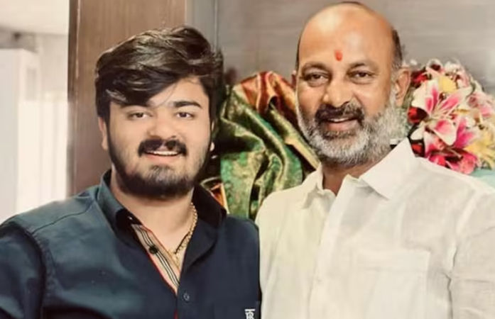કેન્દ્રીય મંત્રી બંડી સંજયના પુત્ર ભગીરથનું પોલીસ સમક્ષ સરન્ડર: POCSO કેસમાં લુક-આઉટ સર્ક્યુલર જાહેર થયા બાદ મોટો વળાંક 1 - image