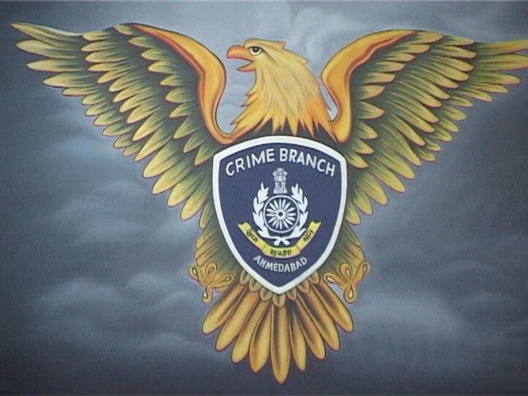 દિર્ઘાયુ સાથે મળીને બે સિનિયર પત્રકાર તોડબાજીનું નેટવર્ક ચલાવતા હતા 3 - image