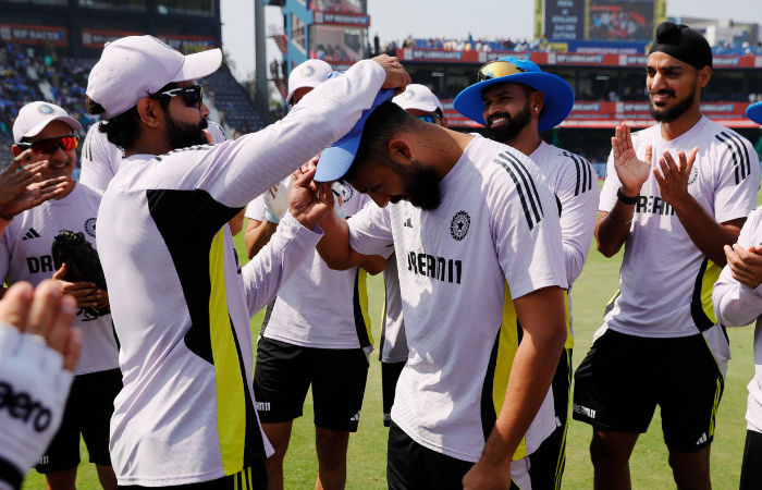 2nd ODI: Kohli returns, Varun handed ODI debut as England elect to bat against India