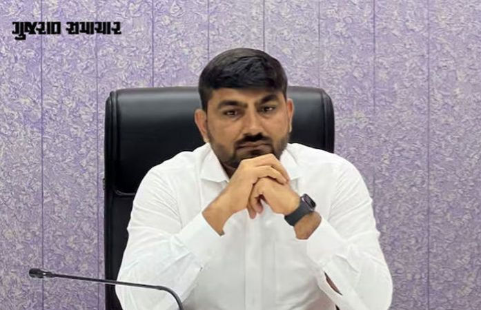 સુરેન્દ્રનગરના NA કૌભાંડમાં પૂર્વ કલેક્ટર રાજેન્દ્ર પટેલને જામીન આપવા કોર્ટનો ઈનકાર 1 - image