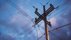 વીજ કરંટથી મોતનો ત્રીજો બનાવ સમસાબાદમાં થાંભલા પર કરંટથી નીચે પટકાયેલા લાઇનમેનનું મોત 1 - image