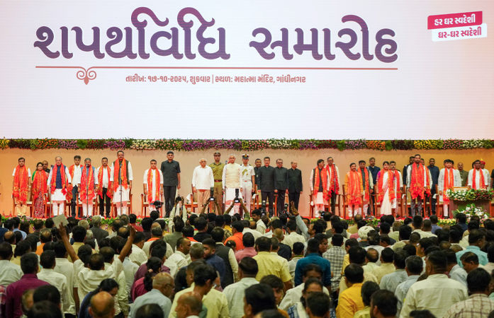 લેટરકાંડ, વિવાદ, બળવો પોકારવા છતાં પણ હાઈકમાન્ડે મંત્રીપદની ખુરશી આપી, ભાજપનો શું છે સંદેશ 1 - image