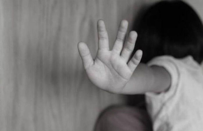 અમદાવાદના શાહીબાગમાં યુવકે પ્રેમજાળમાં ફસાવી સગીરા પર દુષ્કર્મ આચર્યું, બ્લેકમેઈલ કરી પૈસા પડાવ્યા 1 - image