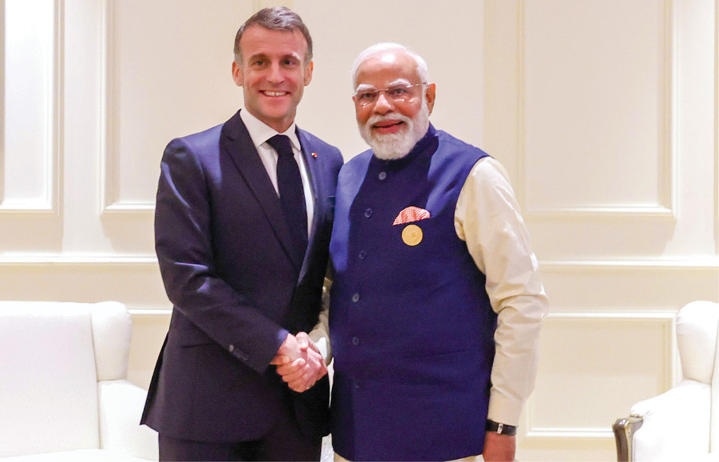 AIની રેસમાં દુનિયાથી આગળ નીકળી શકે છે ભારત: PM મોદી સાથે મુલાકાતમાં બોલ્યા મેક્રોન 1 - image
