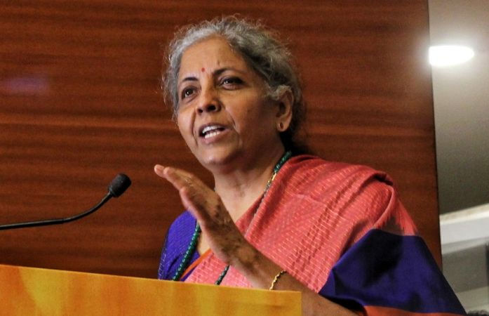 ઇન્કમ ટેક્સમાં સુધારા બાદ સરકારનો નવો ટાર્ગેટ કસ્ટમ ડ્યુટી, નિર્મલા સીતારમણે જણાવ્યો પ્લાન! 1 - image