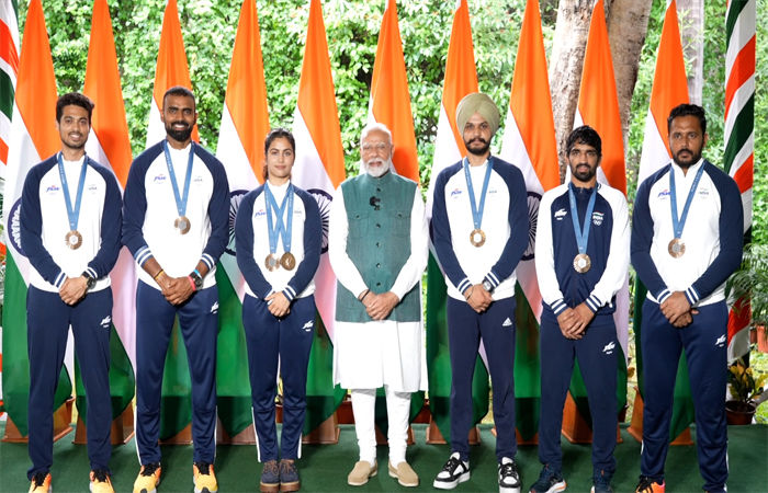 PM Modi meets athletes 