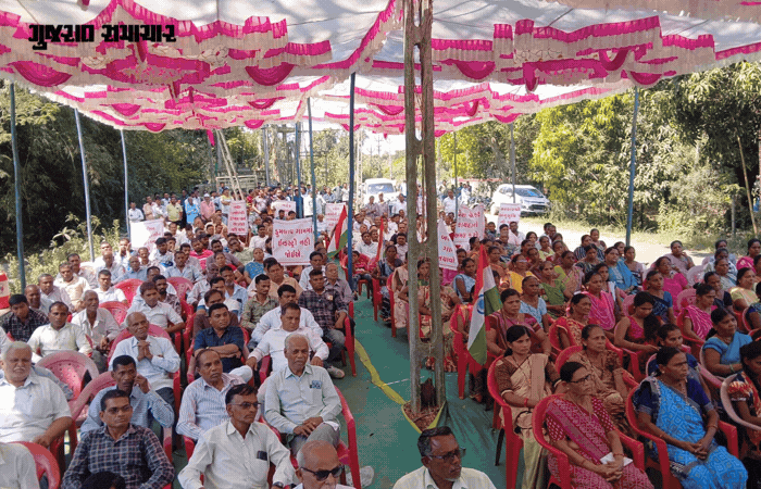 Dumlav Villagers Protest
