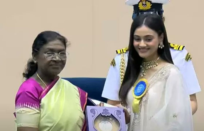 71st National Film Awards: શાહરૂખ ખાનને રાષ્ટ્રીય ફિલ્મ પુરસ્કાર એનાયત, ગુજરાતી ફિલ્મ 'વશ'ને પણ નેશનલ એવોર્ડ 2 - image