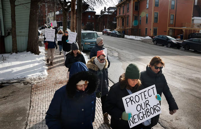 મિનિયાપોલિસમાં આઈસીઈ એજન્ટોએ વધુ એક અમેરિકનને ઠાર કરતા હોબાળો 1 - image