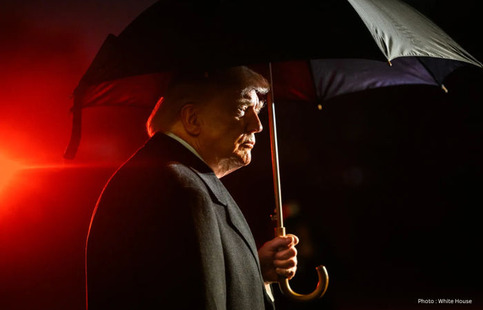 ટ્રમ્પે ફરી સૌને ચોંકાવ્યા: ઈરાન સાથે વેપાર કરતાં દેશો પર 25 ટકા ટેરિફની જાહેરાત 1 - image