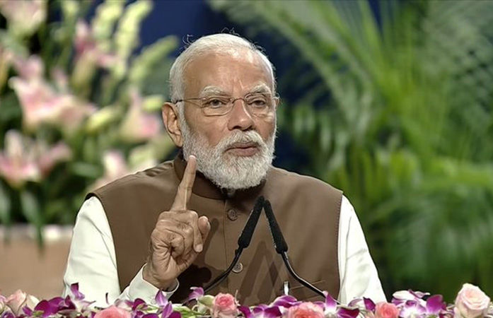 PM મોદીની ખેડૂતો માટે દિવાળી ભેટ, રૂ. 42000 કરોડની બે મોટી કૃષિ યોજના શરુ કરી 1 - image