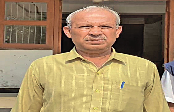 લાલ દરવાજા પોલીસ ચોકીના પીએસઆઈ રૂ. 30 હજારની લાંચ લેતા ઝડપાયા 1 - image