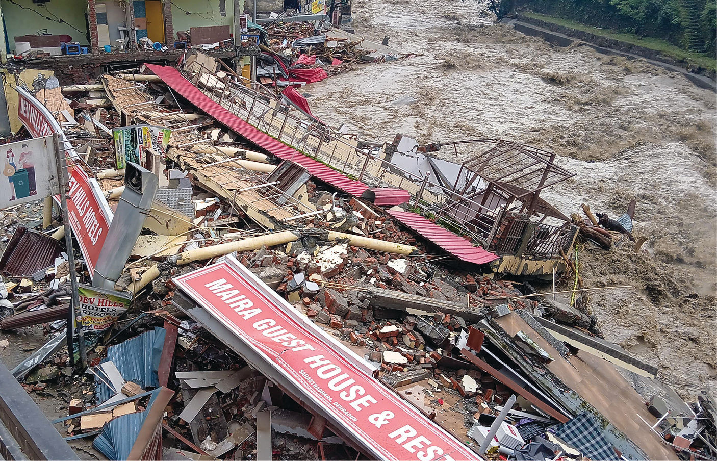 PHOTO : ઉત્તરાખંડમાં ભારે વરસાદથી તબાહી, 17 લોકોના મોત, 16 ગુમ, ઘણા વિસ્તારોમાં ભારે નુકસાન 4 - image
