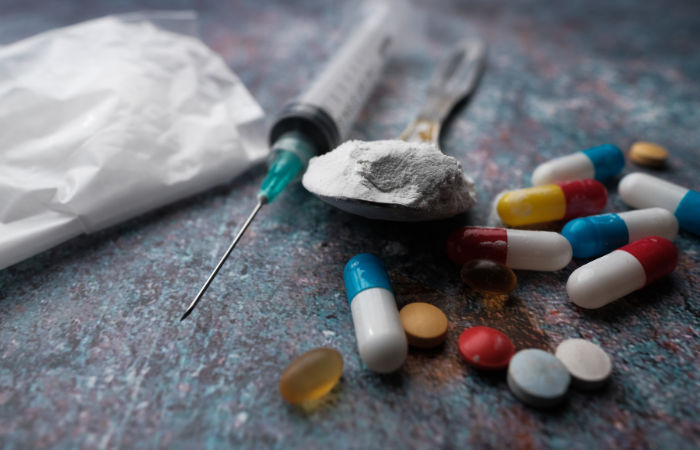 Gujarat’s drug crisis rs 16000 crore seized in 3 years but addiction continues to rise