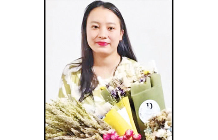 ચોખોનેના દેવતાઈ ફૂલો . 1 - image