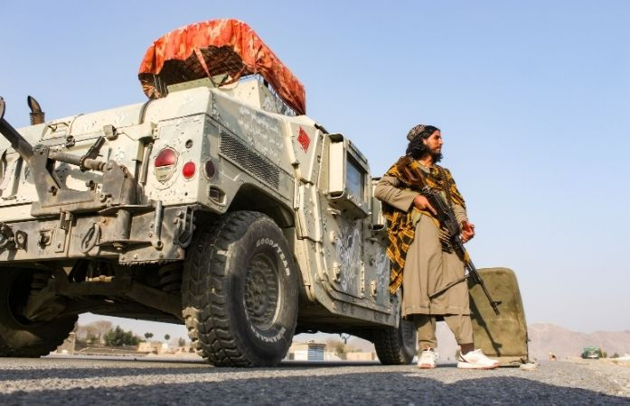 ઈદ બાદ ફરી ભડકી હિંસા: પાકિસ્તાન અને અફઘાનિસ્તાન વચ્ચે સરહદે ભીષણ જંગ, અનેક જાનહાનિ 1 - image