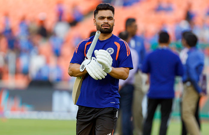 રિંકુ સિંહના પિતાને લિવર કેન્સરનું નિદાન, સ્ટાર ક્રિકેટર T20 વર્લ્ડ કપની બાકી મેચ ગુમાવશે? 1 - image