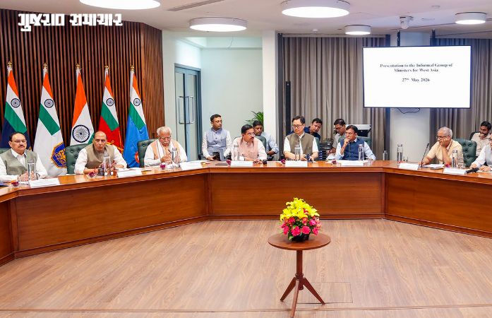 10 મંત્રીની હાઈલેવલ બેઠક બાદ પેટ્રોલ-ડીઝલ, LPG સિલિન્ડર અંગે સરકારની મોટી જાહેરાત, કહ્યું, ‘સ્ટોક ફૂલ’ 1 - image