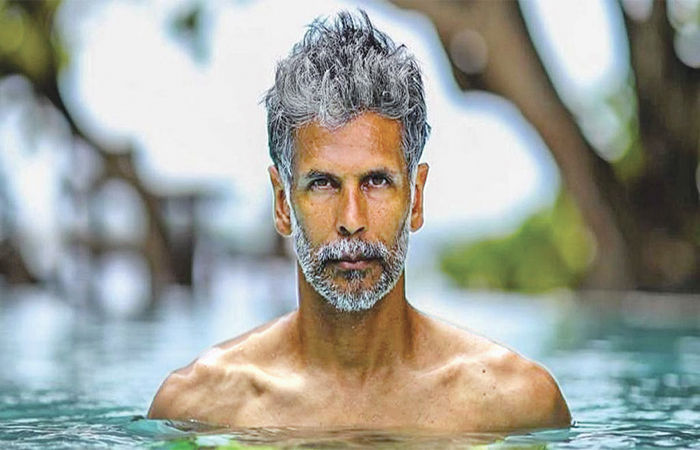 મિલિન્દ સોમણ@60: ઉંમર નહીં અશિસ્ત માણસને ધીમો પાડે છે 1 - image