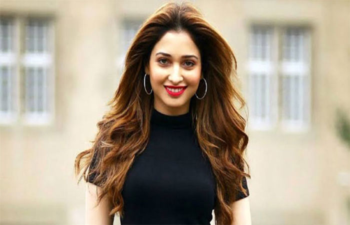 તમન્ના ભાટિયા હા, હા... હું સિંગલ છું! . 1 - image