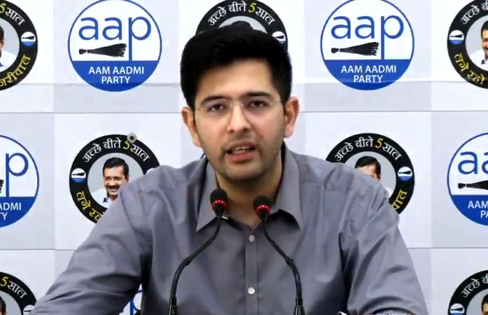 પ્રયાગરાજ જતી ફ્લાઇટ્સમાં લૂંટ, 5000ની ટિકિટ 50 હજારમાં: AAPએ કરી કાર્યવાહીની માંગ 1 - image