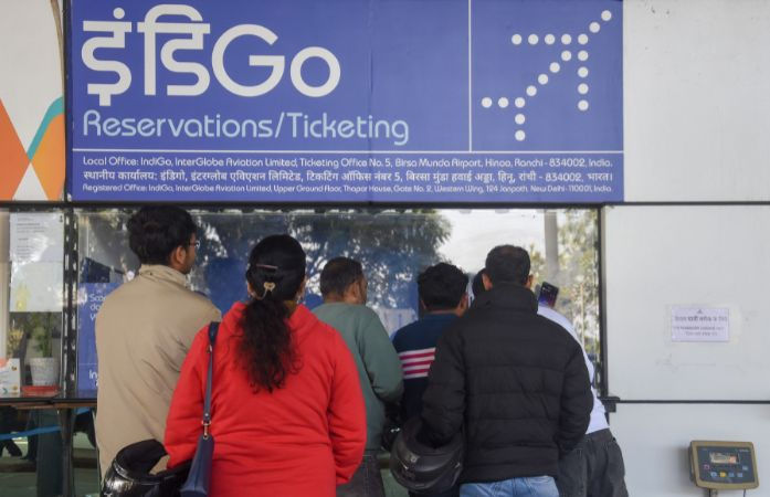 બહુ પસ્તાશે ઇન્ડિગો! સરકાર એક્શન મોડમાં, 1000 કરોડ રૂપિયાનો દંડ ફટકારવા પર વિચાર: રિપોર્ટ 1 - image