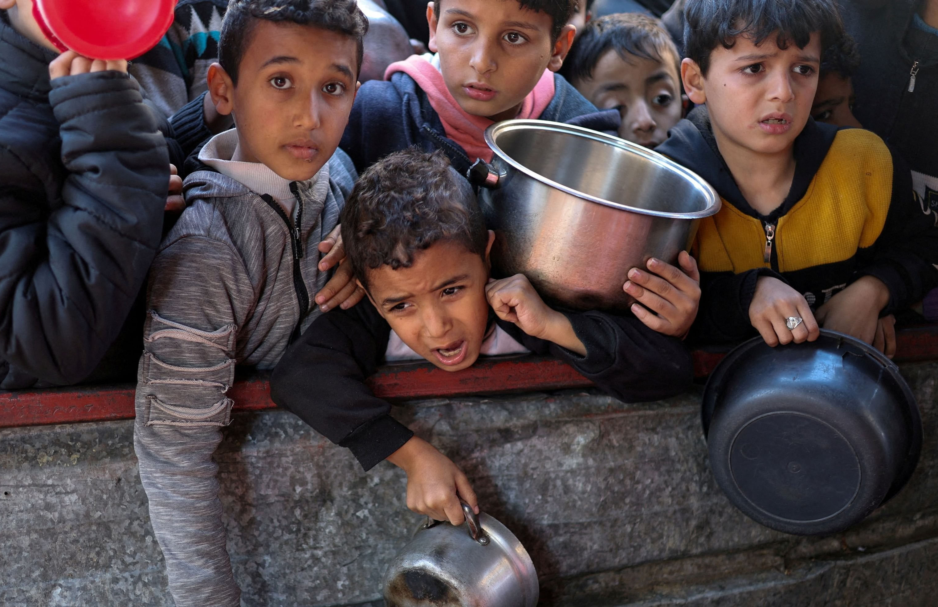 ગાઝામાં પાંચ વર્ષથી ઓછી ઉંમરના ૫૫,૦૦૦ બાળકો ગંભીર કુપોષિત 1 - image