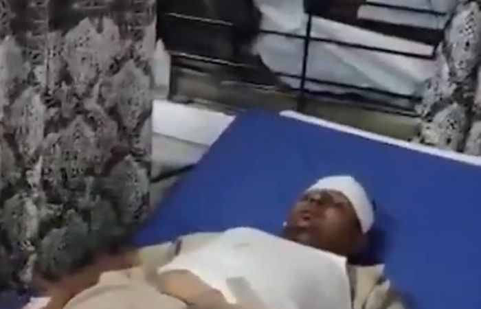 દાંતામાં પોલીસ-ફોરેસ્ટ અધિકારીની ટીમ પર પથ્થર અને તીર-કામઠાંથી હુમલો, 45થી વધુ જવાન ઘાયલ 7 - image