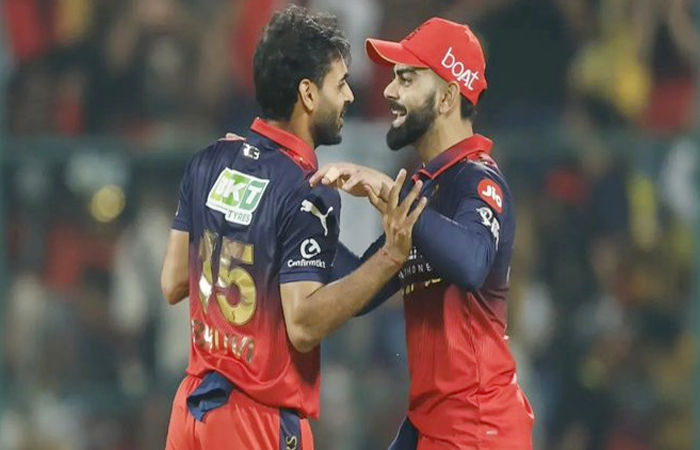 IPL 2026 : વિરાટ કોહલીએ તોડ્યો રોહિત શર્માનો રેકોર્ડ, ભુવનેશ્વર કુમારે પણ રચ્યો ઈતિહાસ; જુઓ રેકોર્ડ્સનું લિસ્ટ 1 - image