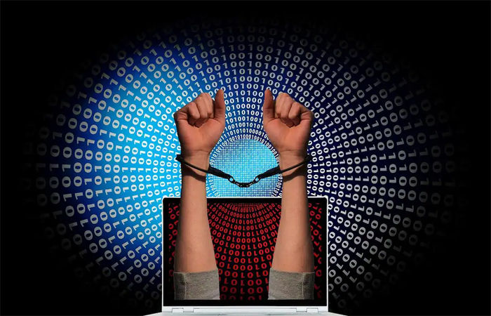 યુએનમાં નોકરી કરી ચુકેલા વૃદ્ધ 15 દિવસ ડિજિટલ એરેસ્ટ રહ્યા, 15 કરોડ ગૂમાવ્યા 1 - image